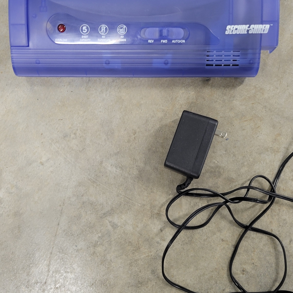 Paper Shredder - Picture 3 of 3
